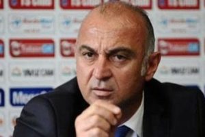 "Trabzonspor'u mahalle bakkalına &ccedil;evirdiler"