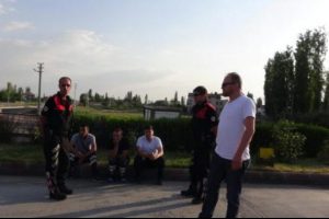 Eğitim-Sen'e polis baskınından ka&ccedil;an Kobanili yaralılar, Aksaray'da yakalandı