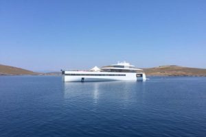 Steve Jobs'un ailesi Cunda Adası'nda tatilde