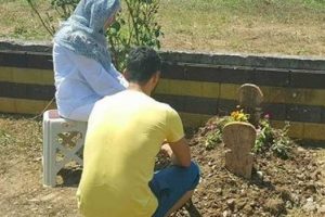Kenan Sofuoğlu oğlunun mezarını ziyaret etti