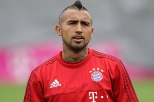 Arturo Vidal'in babası 4 &ccedil;anta kokainle yakalandı