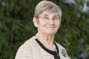 Canan Karatay, meslekten men edildi!