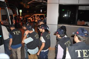 Bursa'da ter&ouml;r zanlıları hakim karşısında!