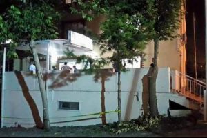 Adana'da emniyet m&uuml;d&uuml;rl&uuml;ğ&uuml;ne saldırı: 2 şehit