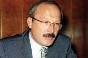 Eski Orman Bakanı Taranoğlu'na '17 Ağustos' tazminatı