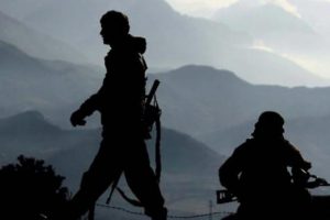 Diyarbakır'da askere hain pusu: 3 yaralı