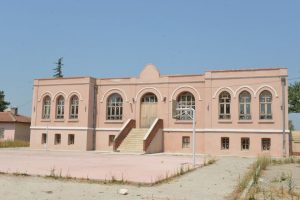 Bursa'da asırlık 'Taş Mektep' ayağa kalkıyor!