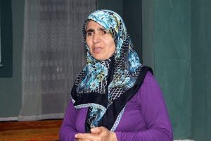 'Kaybolan kimliğini bulduk' diyerek dolandırdılar