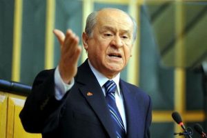 Bah&ccedil;eli fena patladı