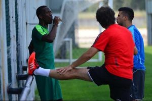 Bursasporlu Advincula, ilk antrenmanına &ccedil;ıktı