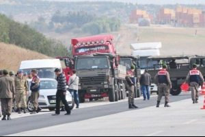 MİT TIR'ları soruşturmasını yapan tutuklu 4 savcı Ankara'ya getirildi