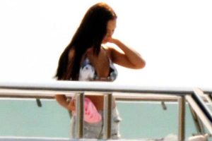 Hintli milyarder ve ailesi Bodrum tatilini tamamladı