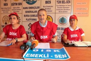 Bursa'da emekliler haklarının korunmasını istedi