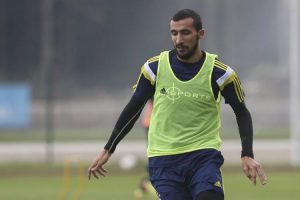 Fenerbah&ccedil;e'ye Mehmet Topal şoku!