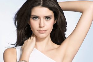 Beren Saat'ten manidar paylaşım