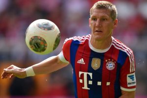 Schweinsteiger'e garanti vermedi!