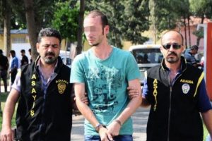 İnternette başlayan ilişki cezaevinde bitti