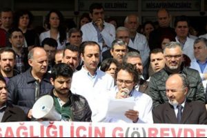 İş bırakma eylemine katılan doktora ceza