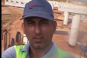 G&ouml;&ccedil;&uuml;k altındaki iş&ccedil;inin son selfiesi