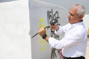 'Vicdan' heykelleri Bursa Nil&uuml;fer'den y&uuml;kselecek