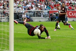 Tottenham Milan &ouml;n&uuml;nde moral buldu:2-0