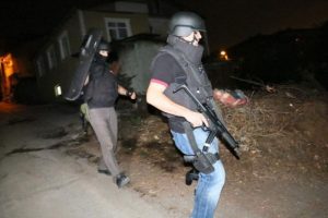 İstanbul'da ter&ouml;r operasyonu