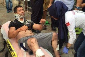 V&uuml;cut gelişme şampiyonu darp edildi