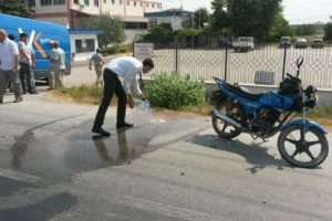 Bursa'da otob&uuml;s ile motosiklet &ccedil;arpıştı: 1 &ouml;l&uuml;
