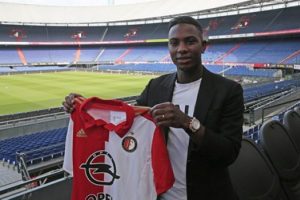Eljero Elia Feyenoord'ta!