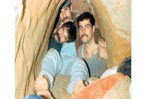 118 metrelik t&uuml;nelden firar ettiler: O rekor bizim