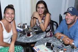Birce Akalay yeni dizisi i&ccedil;in zayıfladı
