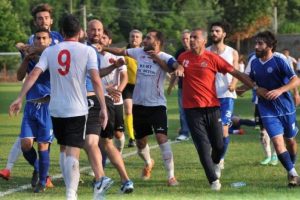 Hazırlık ma&ccedil;ında yumruklar konuştu