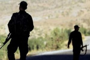 Van'da &ccedil;atışma: 1 asker şehit oldu!