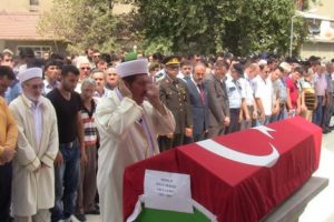 Bursalı polis memuru son yolculuğuna uğurlandı