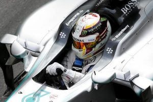 Yamaha &ccedil;iftinden Hamilton'a test teklifi