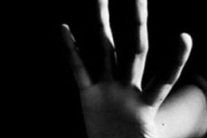 Polis cinsel istismar şikayetine &uuml;&ccedil; saat sonra yanıt verdi