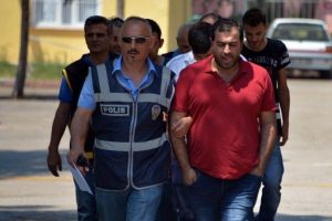 Gelişen T&uuml;rkiye Partisi'ne kumar baskını