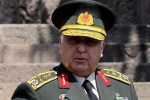 Genelkurmay Başkanı Orgeneral &Ouml;zel'e 'şeref' madalyası