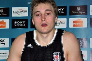 Broekhoff Kuban yolunda!