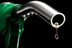Petrol 7 ayın dibinde!