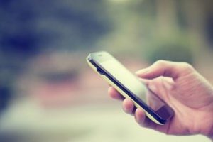 Nemli hava, telefon bataryasını patlatabilir!