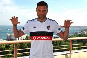 Beşiktaş'a Tosic'ten k&ouml;t&uuml; haber!