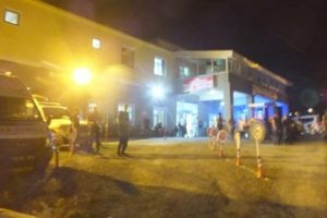 Şırnak'ta polis servisine bombalı saldırı!
