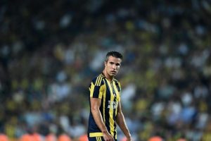 Fenerbah&ccedil;e'de van Persie belirsizliği