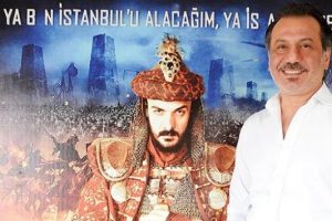 Fetih 1453'&uuml;n yapımcısı Faruk Aksoy'a şok su&ccedil;lama
