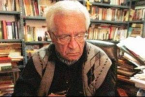 &Uuml;nl&uuml; yazar hayatını kaybetti