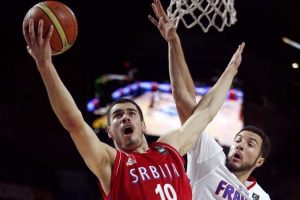 Fenerbah&ccedil;e Nikola Kalinic'i a&ccedil;ıkladı