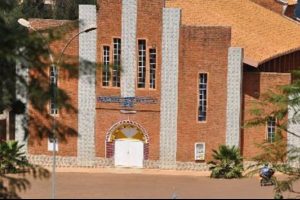 Kilise &uuml;yelerine 56 yıllık yasak