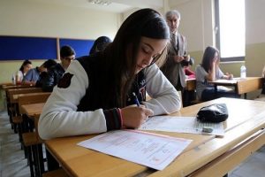 D&ouml;n&uuml;şmeyen dershaneler eğitim veremeyecek