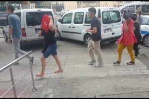 Tuvaletteki &ouml;zel b&ouml;lmeden b&ouml;yle &ccedil;ıkartıldılar